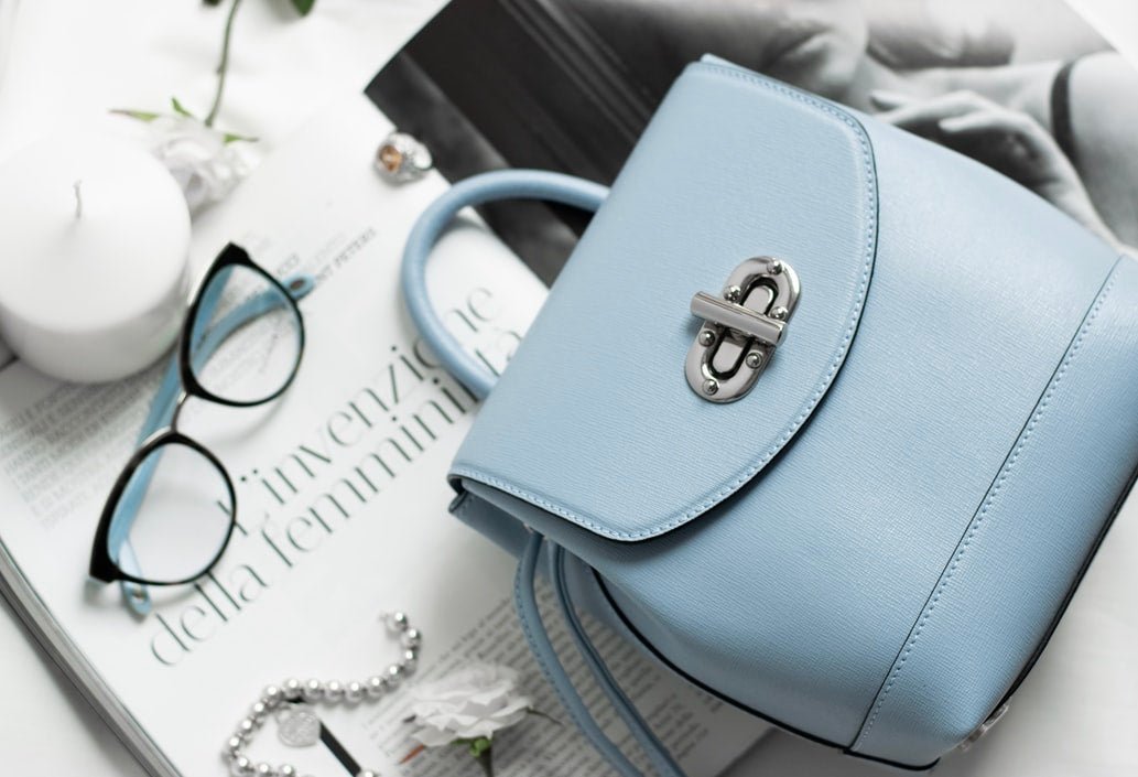 How To Pick The Perfect Handbag - Tampon Tribe